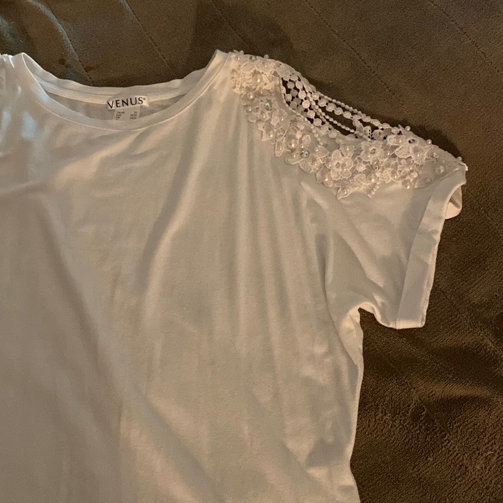 Venus White Pearl embroidered Sleeve T-shirt